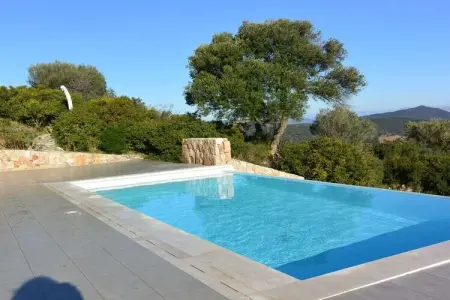 Villa moderne Budoni, piscine débordement et vue mer : photo 10