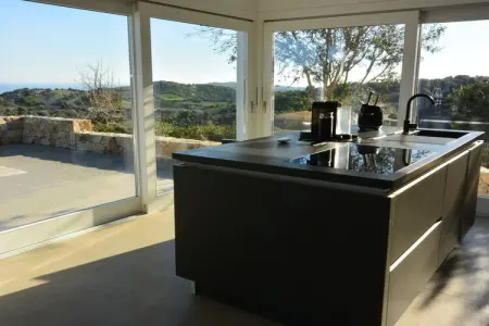 Villa moderne Budoni, piscine débordement et vue mer : photo 23
