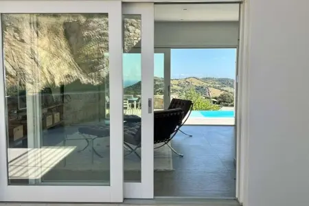 Villa moderne Budoni, piscine débordement et vue mer : photo 26