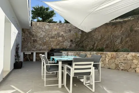 Villa moderne Budoni, piscine débordement et vue mer : photo 27