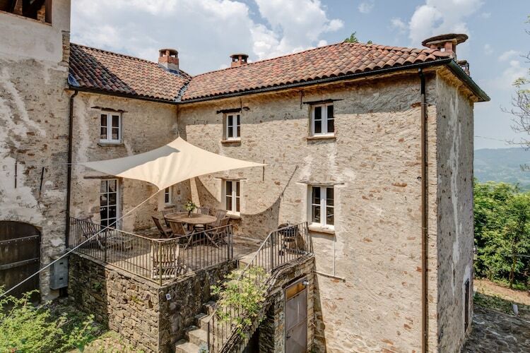 Maison en pierre 160 m² – Cortemilia, 3 chambres, terrasse - Photo 1