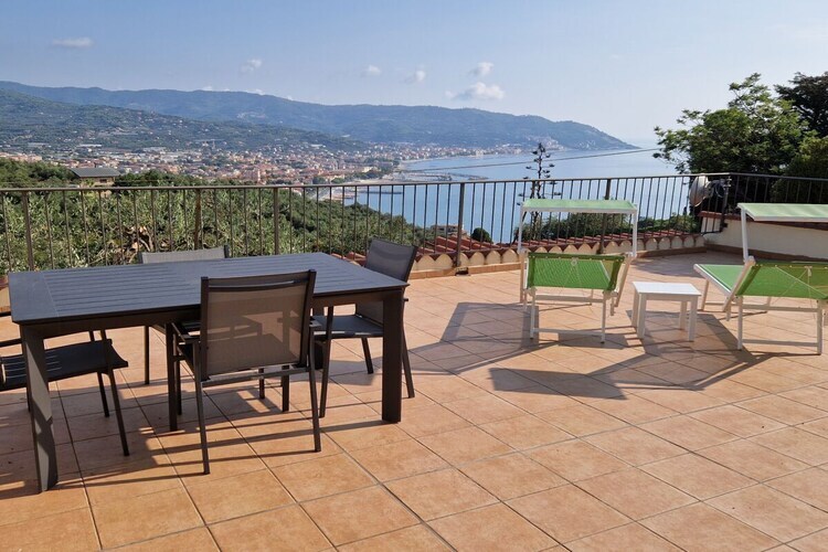 Maison 4 pers. à Diano Marina, terrasse vue baie - Photo 5