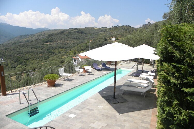 Casa Pisani : 3 appartements avec piscine à Civezza - Photo 2