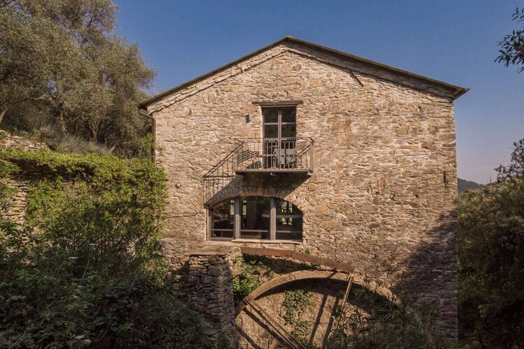 Ancien moulin à huile restauré avec piscine à Caravonica - Photo 12