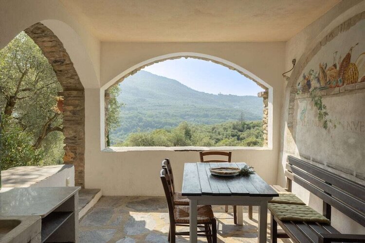 Ancien moulin à huile restauré avec piscine à Caravonica - Photo 18