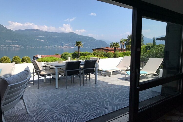 Maison vue lac Porto Valtravaglia, terrasse 28 m² - Photo 4