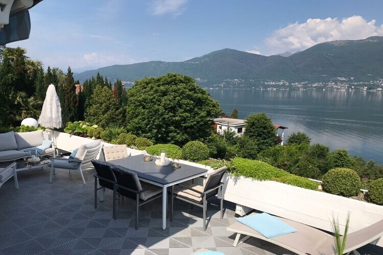 Maison vue lac Porto Valtravaglia, terrasse 28 m² - Photo 5