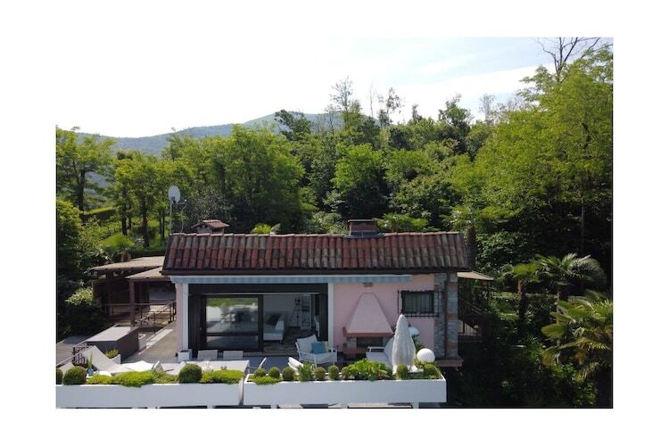 Maison vue lac Porto Valtravaglia, terrasse 28 m² - Photo 10