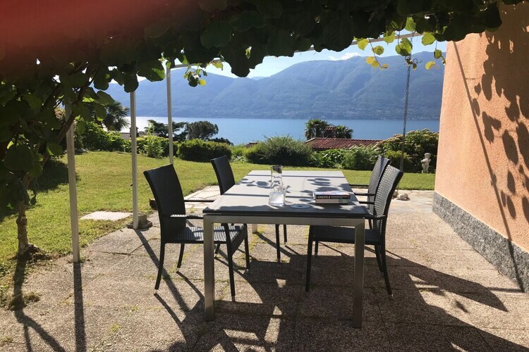 Casa Toselli Piccola : vue lac Majeur, terrasse barbecue - Photo 2
