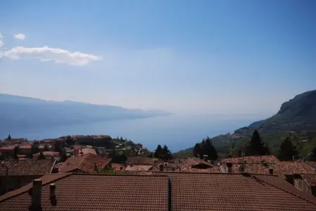 Appartement Cristina avec vue lac de Garde à Tignale : photo 2