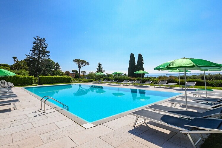 Appartement 2 chambres vue lac à Moniga del Garda - Photo 3