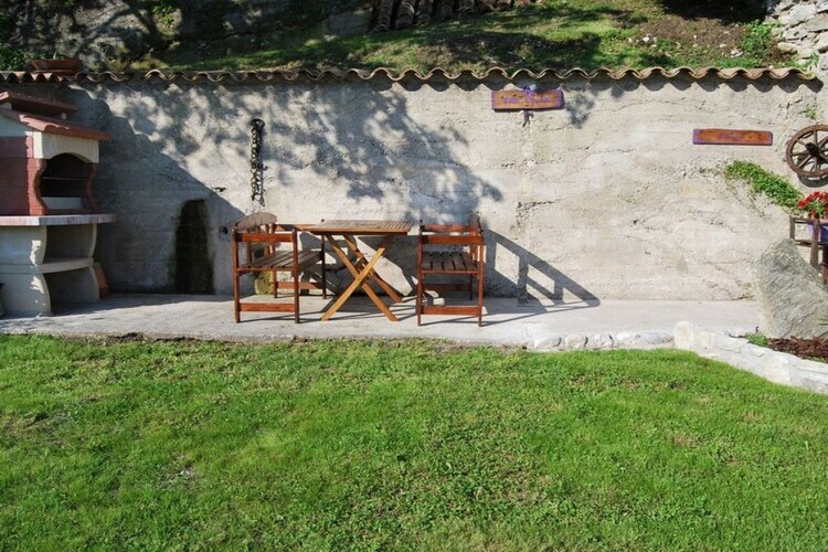 Maison Tignale-Gardola : terrasse face au lac - Photo 5
