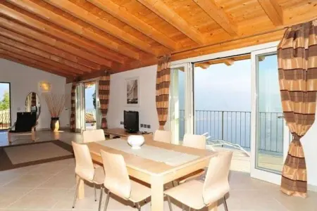 Maison 80 m² avec balcon lac à Tignale : photo 10