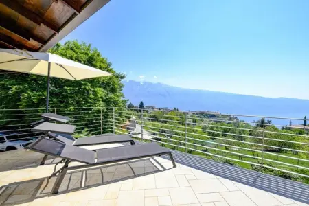 Maison 6 pers. à Tignale, randonnées directes et piscine : photo 2