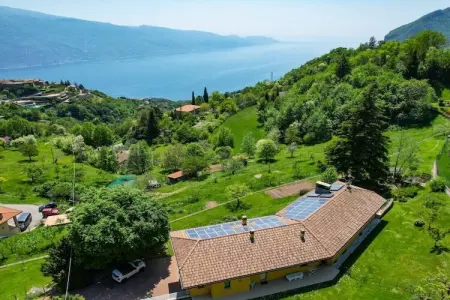 Maison 6 pers. à Tignale, randonnées directes et piscine : photo 7