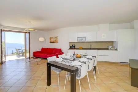 Maison 6 pers. à Tignale, randonnées directes et piscine : photo 11
