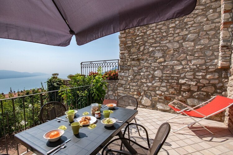 Maison 6 personnes à Tignale, terrasse privée et piscine - Photo 5