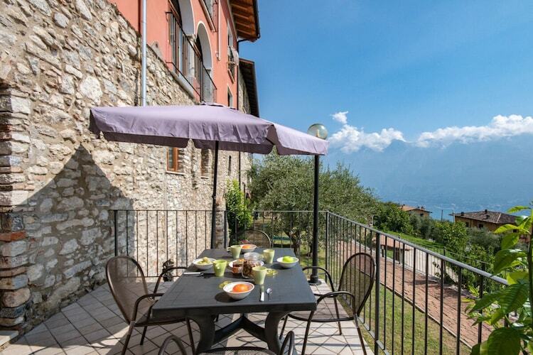 Maison 6 personnes à Tignale, terrasse privée et piscine - Photo 6