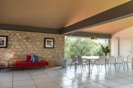 Villa Elena, architecture 1960 avec piscine et accès lac : photo 31