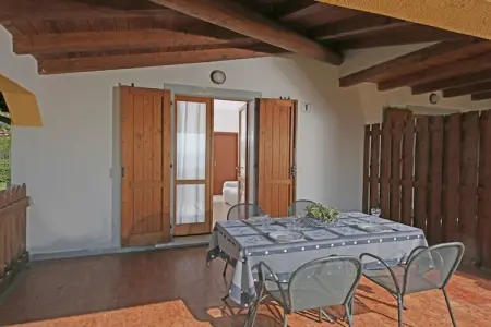 Appartement 2 chambres à Tignale avec piscine : photo 7