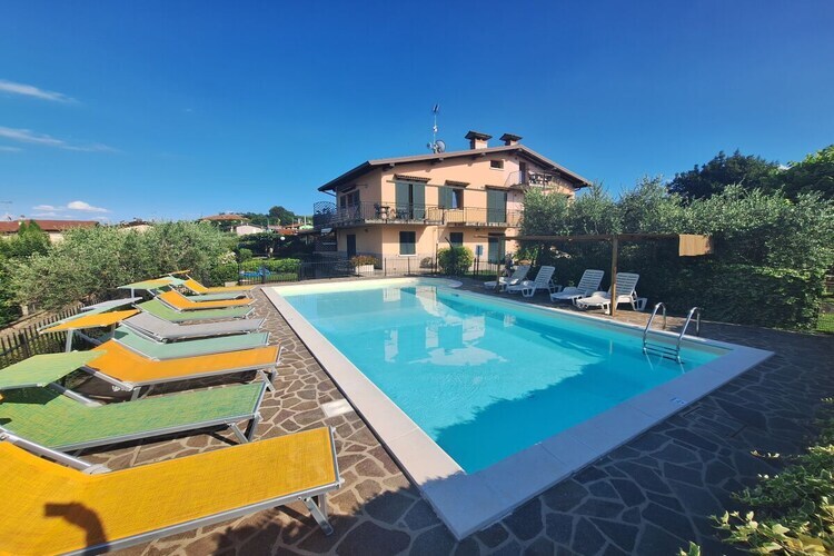 Maison 8 pers. avec piscine et vue lac de Garde - Photo 1