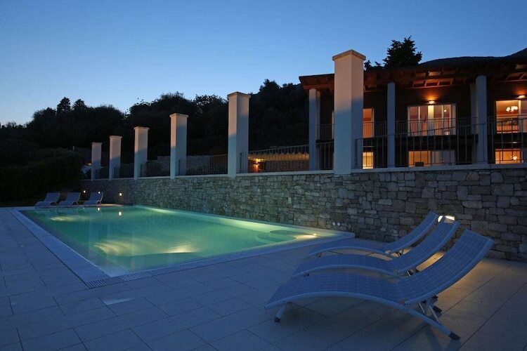 Villa luxe 10 pers. avec piscine débordement, Gardone - Photo 7
