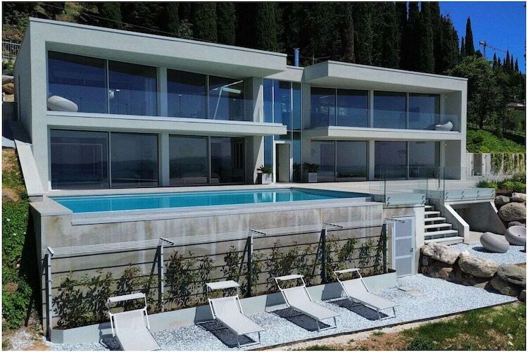 Villa 180 m² avec ascenseur et espace bien-être à Salo - Photo 2