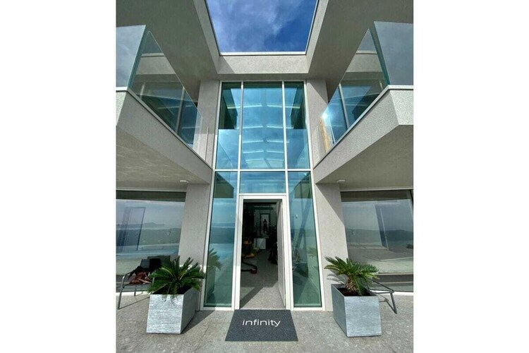 Villa 180 m² avec ascenseur et espace bien-être à Salo - Photo 11