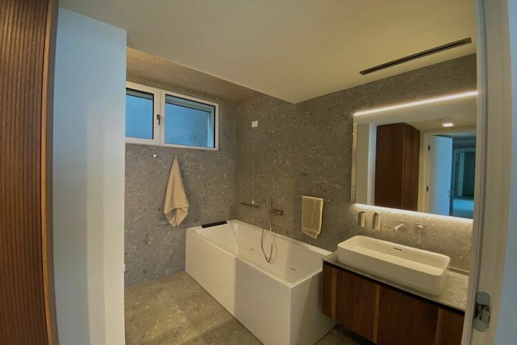 Villa 180 m² avec ascenseur et espace bien-être à Salo - Photo 31