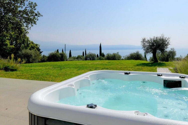 Villa Cà Bianca, 6 personnes avec piscine et vue lac - Photo 7