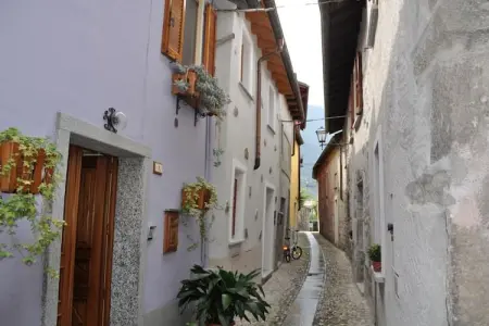 Maison 2 chambres avec cour intérieure à Cannobio