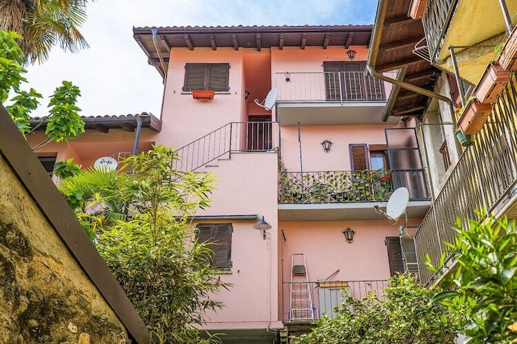 Maison indépendante 4 pers. à Ghiffa avec balcons - Photo 10