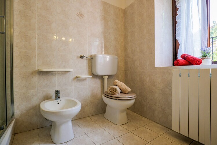 Maison indépendante 4 pers. à Ghiffa avec balcons - Photo 18