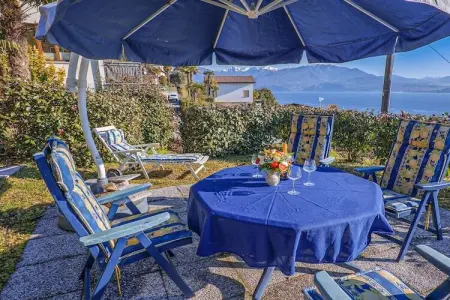 Maison Cà dal Nano à Oggebbio, vue lac et terrasses