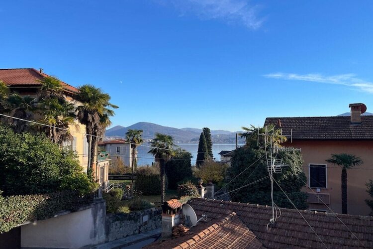 Appartement Cannero Riviera, dernier étage avec balcons - Photo 3