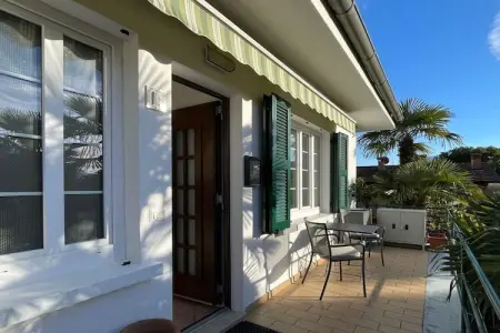 Appartement Cannero Riviera, dernier étage avec balcons