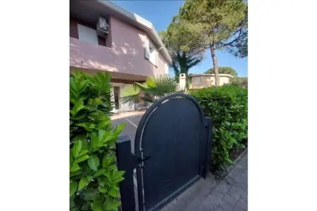 Maison 2 chambres à Bibion avec piscine et jardin : photo 1