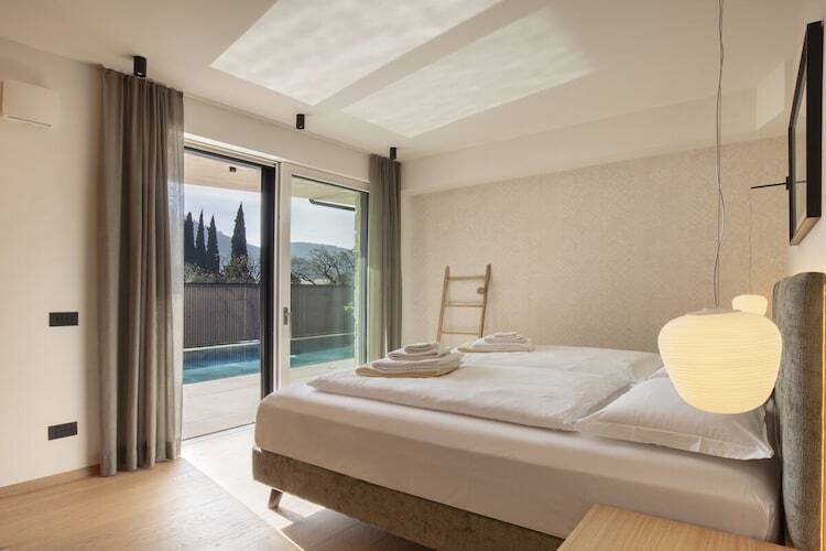 Villa Olivida à Garda : 2 appartements, piscine chauffée - Photo 14