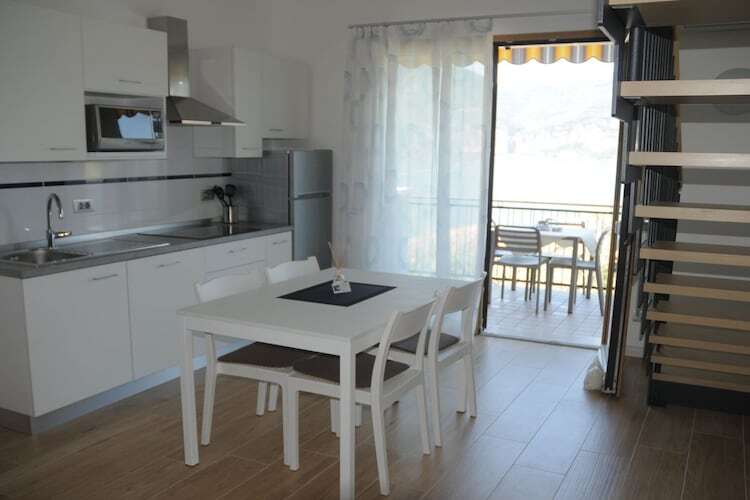 Maison Margherita à Malcesine avec piscine et vue lac - Photo 13