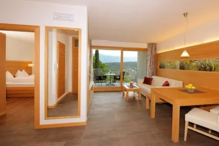 Maison de vacances moderne à Tisens, piscine et jardin : photo 6