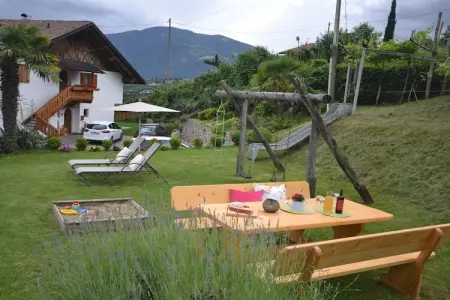 Appartement Löwenzahn à Kuens, balcon sud avec vue Merano : photo 10