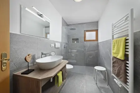 Appartement Löwenzahn à Kuens, balcon sud avec vue Merano : photo 17