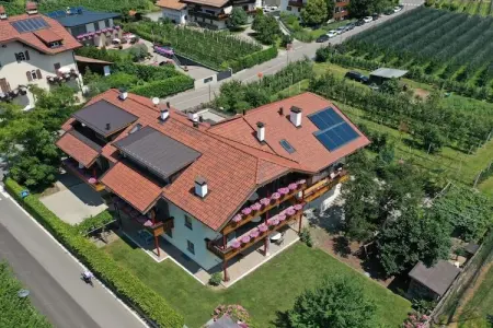 Appartement Sommerwind à Lana, 70 m², balcon sud : photo 3