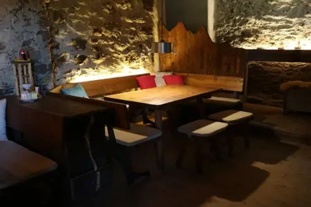 Maison avec verger bio et étang à Algund : photo 12