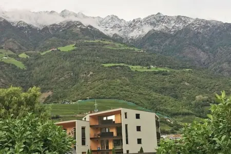 Appartement Adler, 2 chambres, 3 balcons à Naturns : photo 1