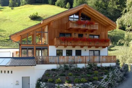 Maison de vacances aux Dolomites, balcon et parking : photo 2