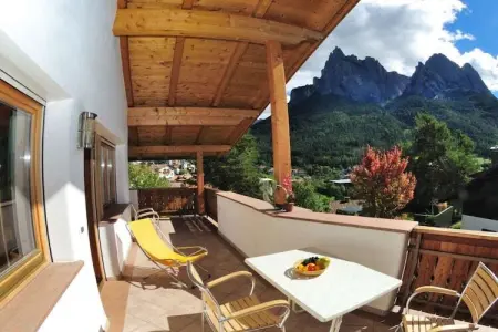 Villa Nussbaumer : maison tyrolienne vue montagnes : photo 4
