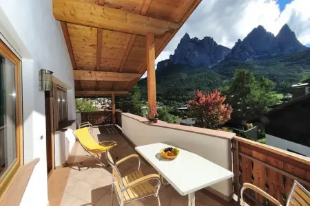 Villa Nussbaumer : maison tyrolienne vue montagnes : photo 5