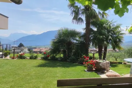 Appartement Time à St. Pauls, terrasse avec vue vignobles : photo 25