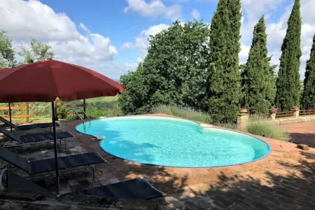 Maison Fienile à Montespertoli, piscine et terrasse : photo 5